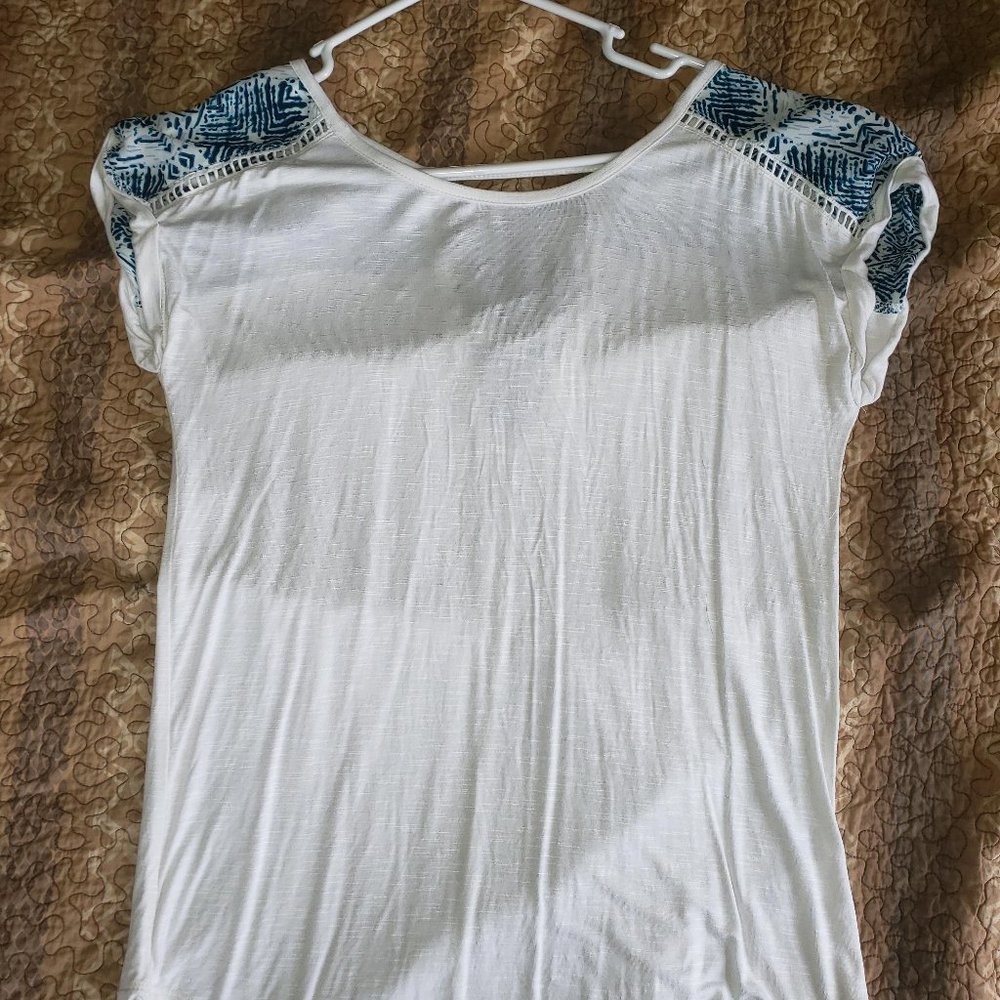 White and blue tribal open back shirt